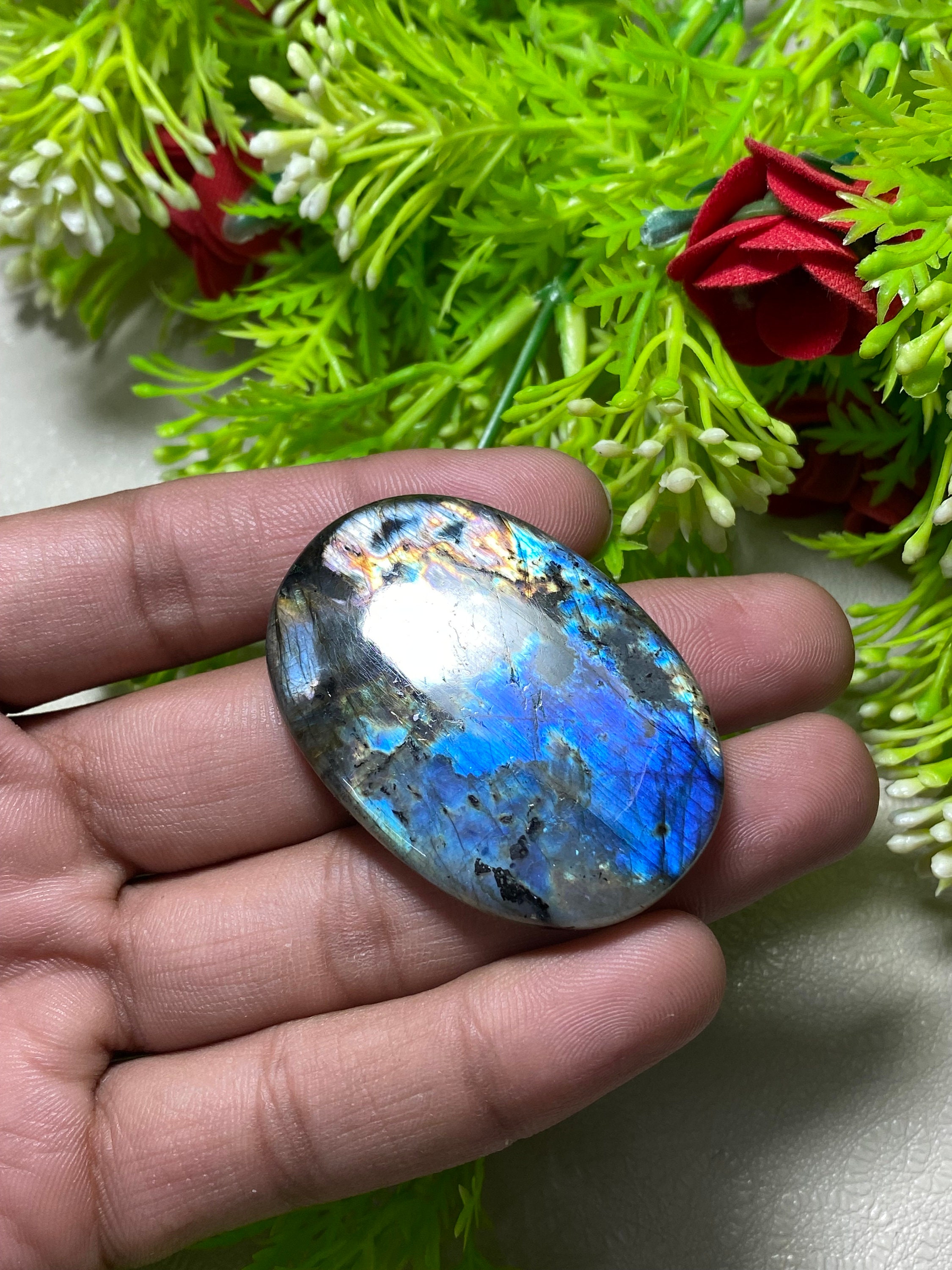 ハンドメイドパープルフラッシュラブラドライトカボション - オーバル