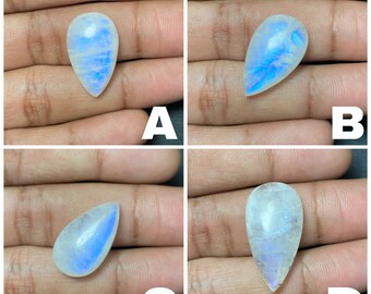 Cabochon in pietra di luna arcobaleno bianco fuoco blu definitivo su entrambi i lati Pietra preziosa sciolta polacca a forma di pera Favolosa pietra di luna per realizzare tutti i gioielli.!!