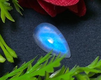 Éblouissant - Cabochon de pierre de lune arc-en-ciel blanc, bleu clair, merveilleuse taille de pierre précieuse en vrac - 9 x 15,50 x 5 mm. Forme poire idéale pour la fabrication de bijoux.