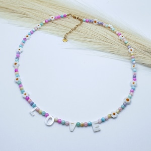 NOVO colar multicolorido com flores, colar com nome personalizado para crianças com flores, colar com nome infantil, presente para crianças
