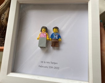 Op maat gemaakt mini-figuurframe. Valentijnsdag, stellen, vriendinnen, vriendjes, bruiloften, verlovingen en jubileums