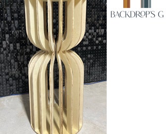 Pedestal de madera con forma de reloj de arena hecho a mano: Expositor floral para tartas (89 cm de alto)