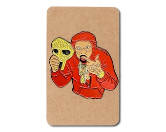 Pin de esmalte Westside Gun x Doom Mask