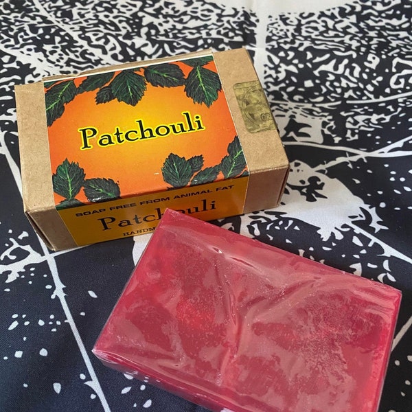 Natürliche Patchouli handgemacht tierversuchsfrei vegan freundliche parfümierte Schönheitsseife für Körper Boho Hippy Witchy würziger tief duftender Duft 75g