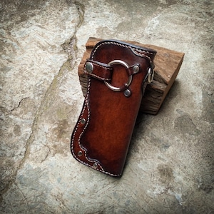 Cartera de cuero marrón natural plegable alargada, Cartera de cuero única, Cartera de cuero para hombre hecha a mano, Cartera vikinga, Cartera de motorista, Cartera de motociclista
