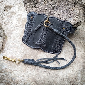 Cartera de cuero negra, Cartera tejida única, Cartera de motociclista con cadena, Cartera de camionero, Cartera de motorista, Cartera de hombre, Cartera clásica mediana hecha a mano