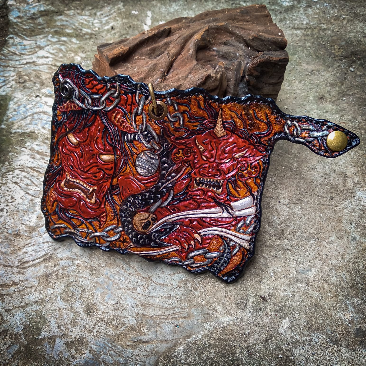 【 江戸期馬具飾革 】　雲龍図橘紋　額革/鼻革 Dragon Carved Wallet - Etsy