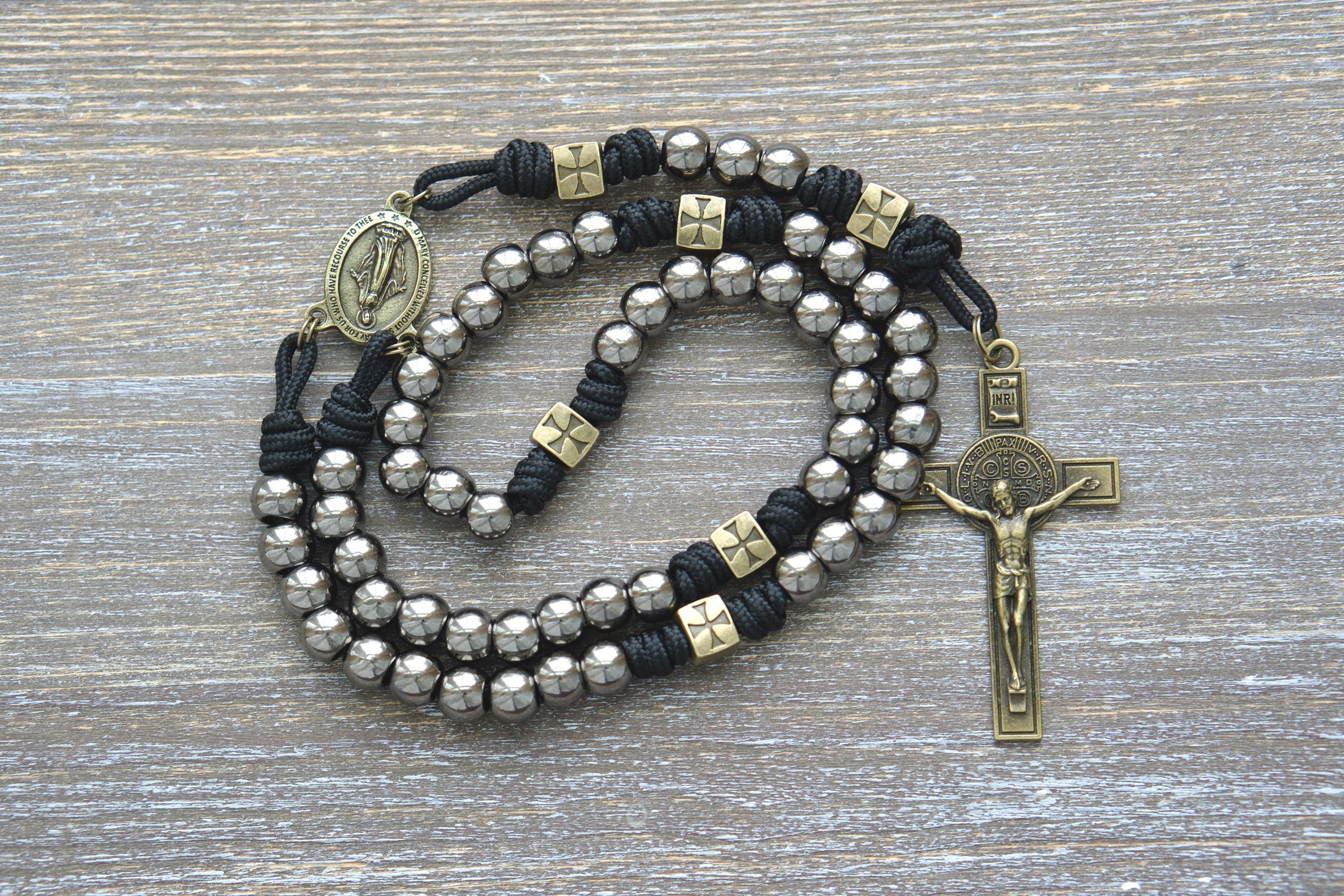 The Iron Crusader | Metal Paracord Rosary: Olive Crusader