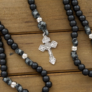 O Destruidor de Demônios - Terço Masculino em Paracord Preto e Prata