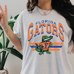 FL Gators Vintage T-Shirt, Gildan T-Shirt, Women's T-Shirt, Men's T-Shirt, Florida Gators