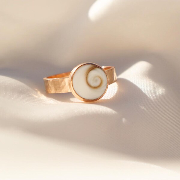 14k Gold Filled Shiva Eye Shell Ring: Hammered Bohemian Band