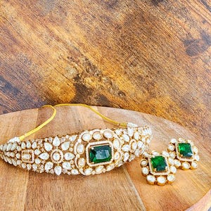Green Kundan Necklace Set Indian Wedding Jewelry Lightweight Bridal Choker Set Emerald choker