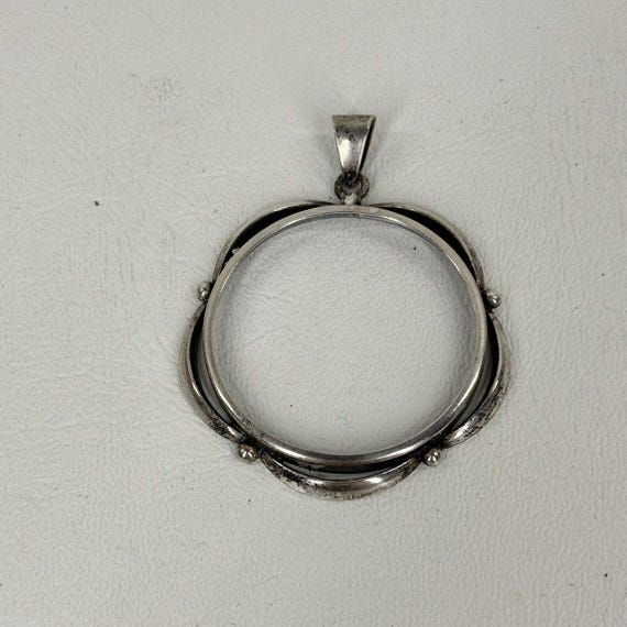 Vintage Sterling Silver Circle Pendant