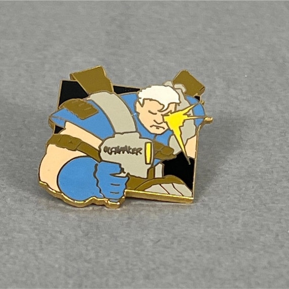Capcom Street Fighter Guile Sonic Boom Enamel Pin Vintage