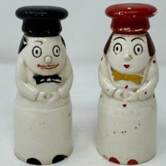 Vintage Chef Salt Pepper Shakers Set