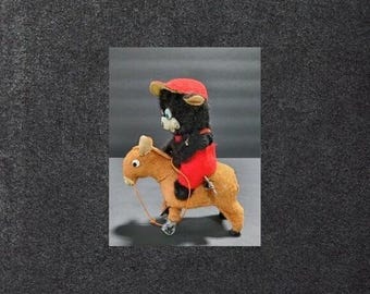 Vintage 1960s Jock-O-Panda Wind Up Toy Collectible