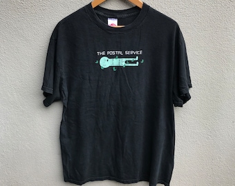 Camiseta vintage de la banda THE POSTAL SERVICE / synth pop / electrónica / banda vintage / Talla L