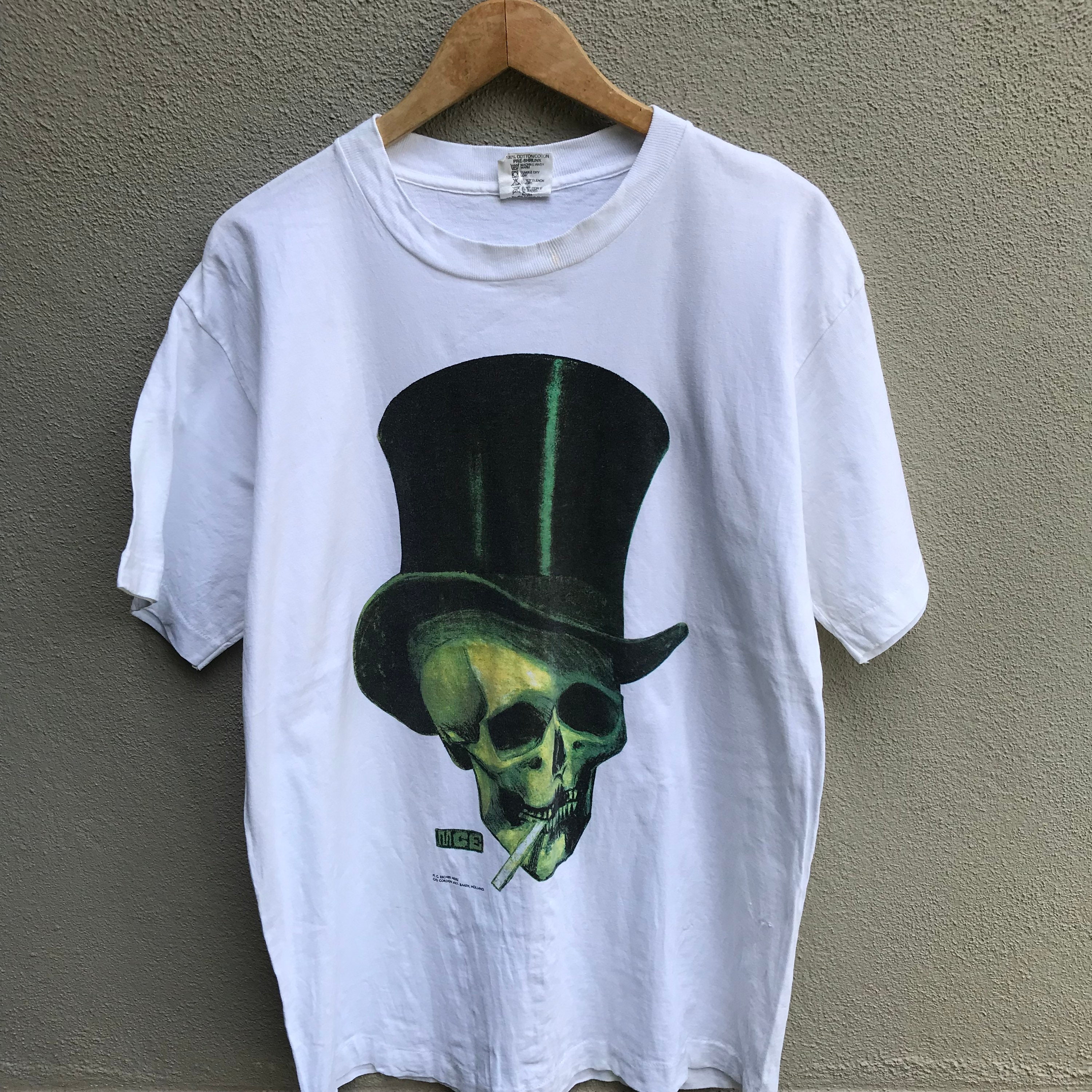 00s salvador dali 大自慰者　Tシャツ　アートT 00s salvador dali 大自慰者 Tシャツ アートT - メルカリ