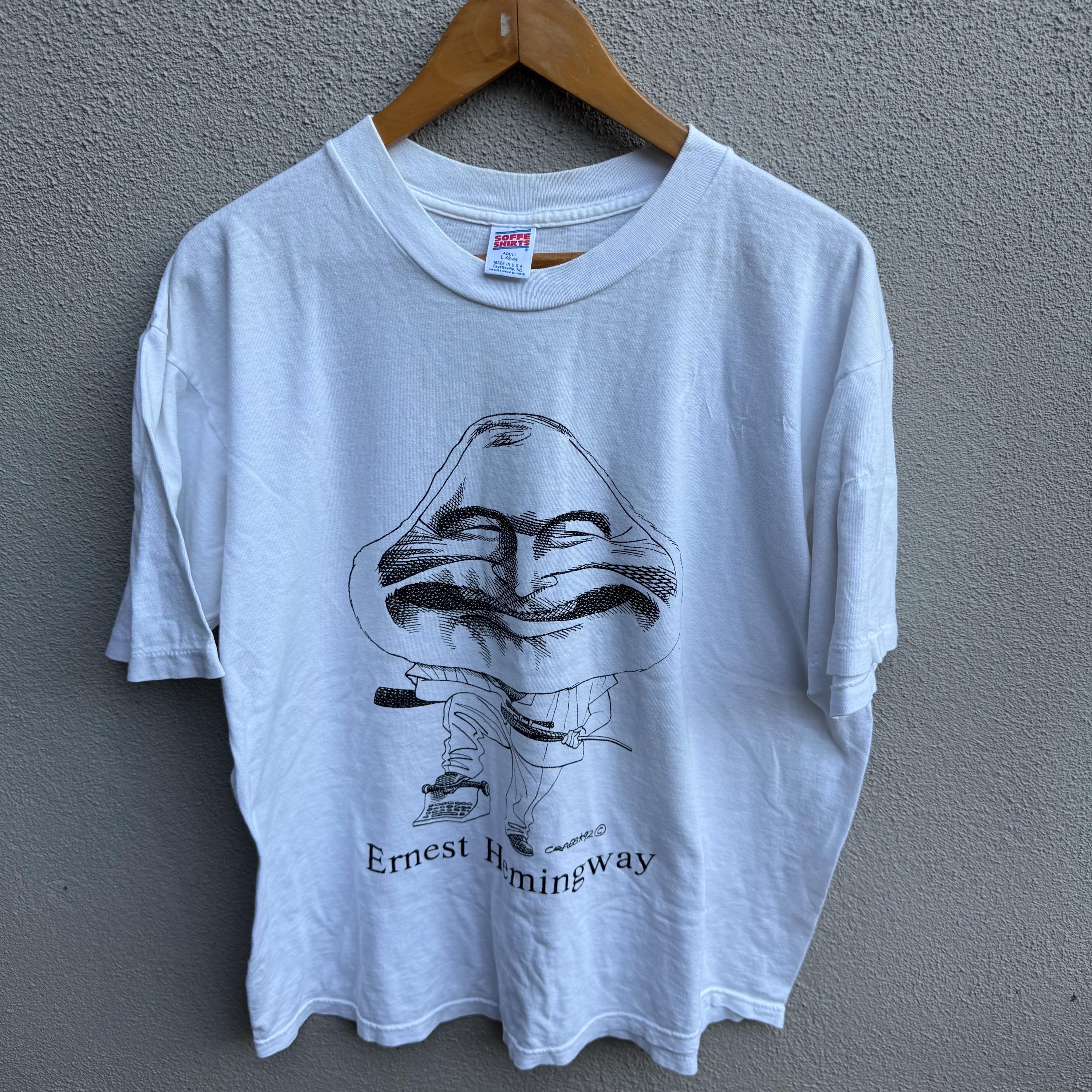 ヴィンテージ 90年代 アーネスト・ヘミングウェイ アートTシャツ 