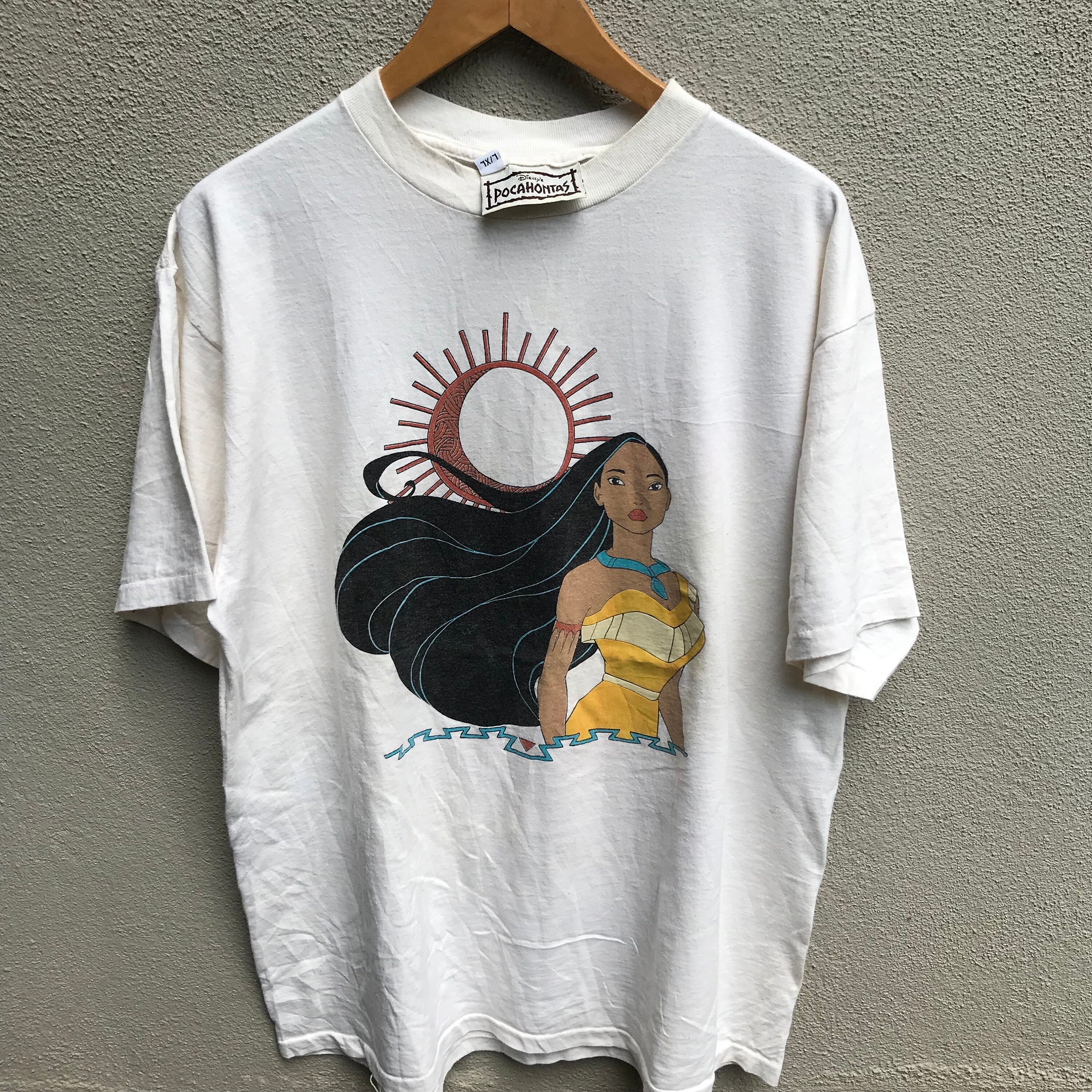 ヴィンテージ90年代ポカホンタス映画Tシャツ ディズニー/アニメ 