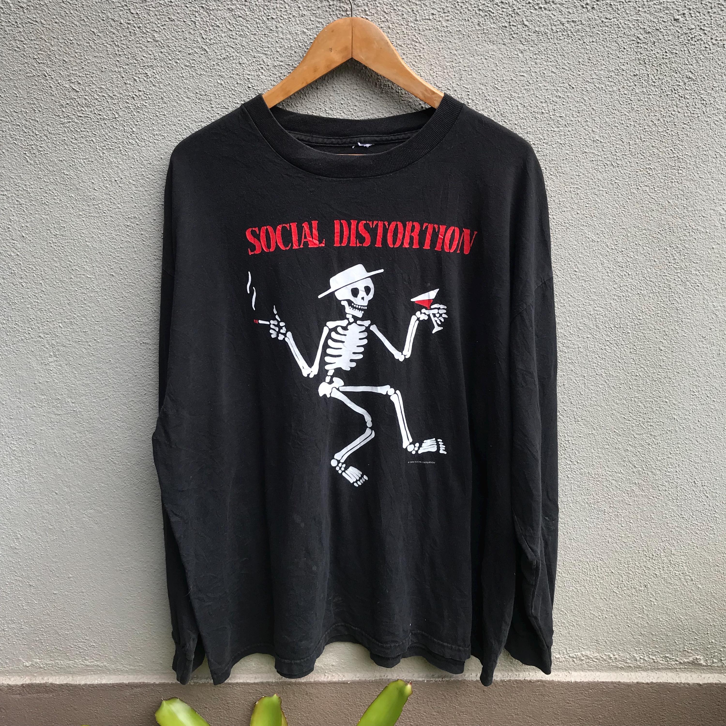 Vintage 90s SOCIAL DISTORTION Band Tee / Punk Rock / Vintage Band 