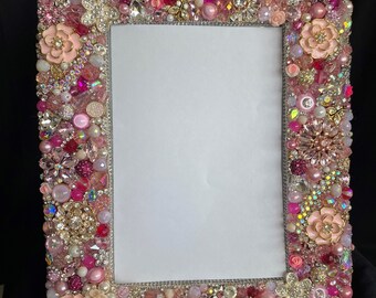 Pink Red Crystal Pearl Stones Gems Jeweled 2" x 3" Photo Picture Frame Pink Red Crystal Pearl Stones Gems Jeweled 2" x 3" Photo Picture Frame