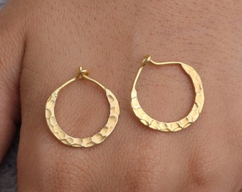 Gold Hoop Earrings ~ Gold Plated Hoops Earrings ~ Hammered Hoop Earrings ~ Minimalist Jewellery ~ Gift For Her