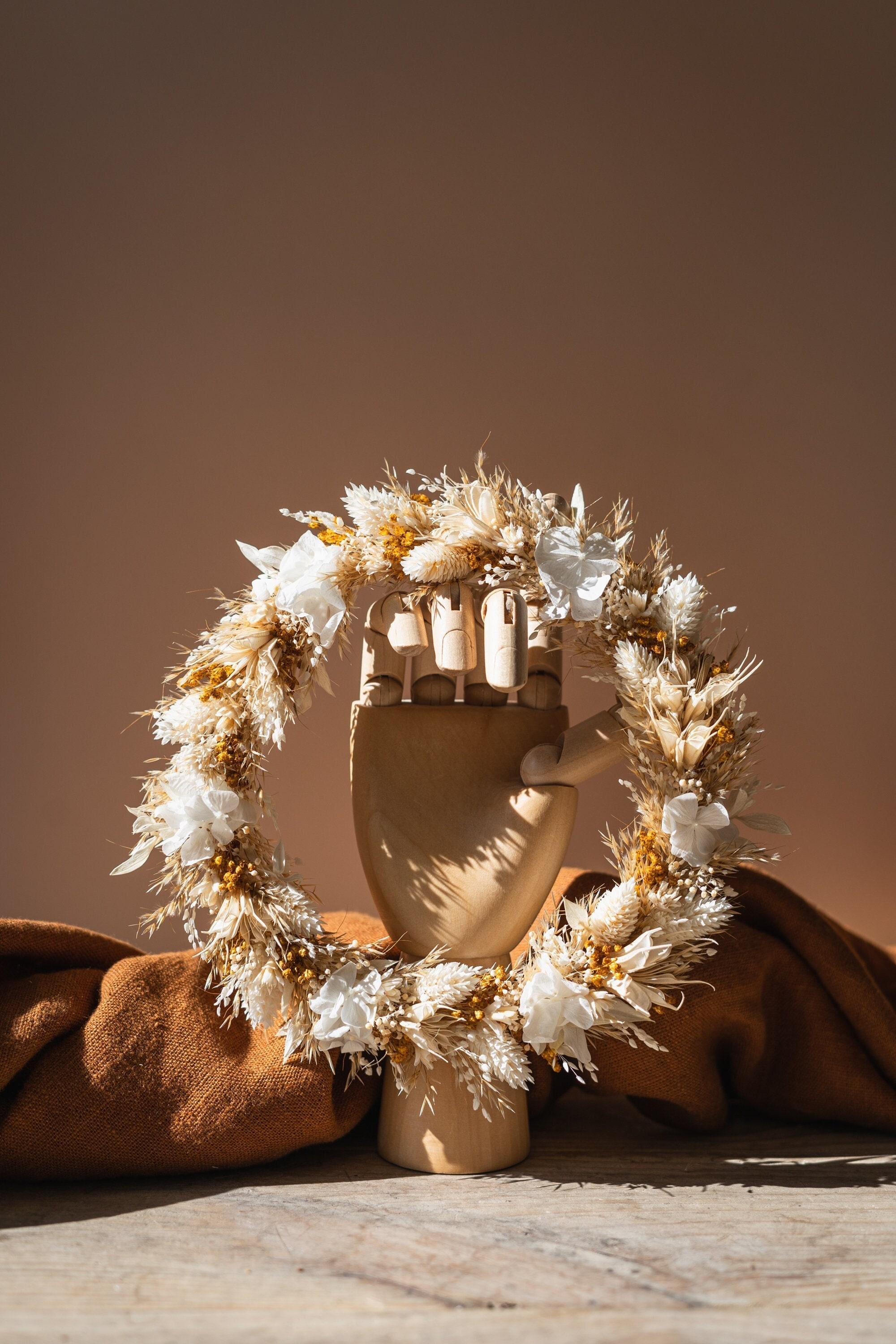 Couronne de Fleurs Séchées et Stabilisées - Décoration Florale Atelier Emka