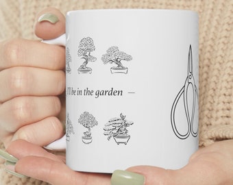 Beautiful funny bonsai mug to offer to a bonsaika as an original gift, ceramic bonsai cup with hand-drawn bonsai attached to a funny quote