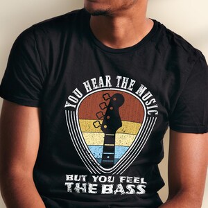 T-shirt Drôle Bassiste, Idée Cadeau pour joueur de guitare Basse fan de musique, tee unisexe éco responsable, présent original pour musicien