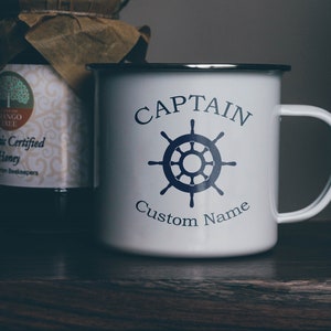 Enameled mug to personalize, Personalize this mug with the captain's name, enamel vintage mug perfect gift for sailor