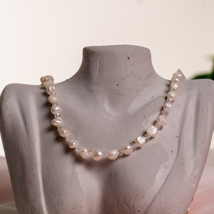 Halskette Perle, Perlenketten-Set, Perlen-Choker, Naturperlen-Halskette, Goldperlen-Choker, minimalistischer Perlen-Choker, Bio-Perle,