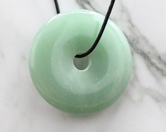 Grüner Aventurin Donut Anhänger Amulett Scheibe Ø 50 mm Edelstein Kette Kristall