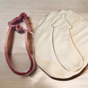 Eggplant Cookie Cutter - Choose Color & Size - Emoji Cookie Series