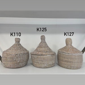White Handmade Seagrass Basket with Lid image 6