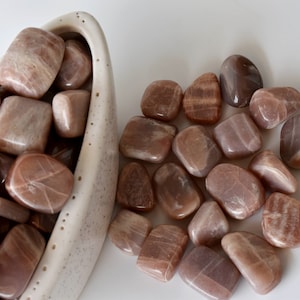 Multi Moonstone Tumbled Stones, Healing Crystals Tumbled Stones in pack sizes of 1,2,5, 100 grams and 200 grams