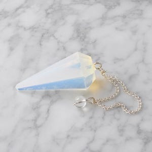 Opal Faceted Cone Pendulum with Chain, Healing Dowsing Crystal Pendulum, Spiritual Energy Jewelry Gift, Hexogen Reiki Stone, Divination Tool