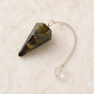 Labradoriet gefacetteerde kegel slinger, krachtige helende kristallen sieraden maken hanger, chakra balancerende edelstenen, kristallen labradoriet slinger