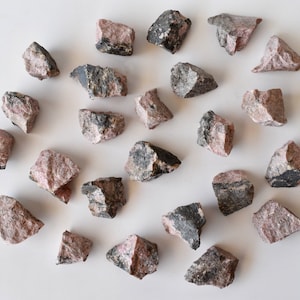 Rhodonite Rough Natural Stones 1 Inch Rhodonite Raw Stones Natural ...