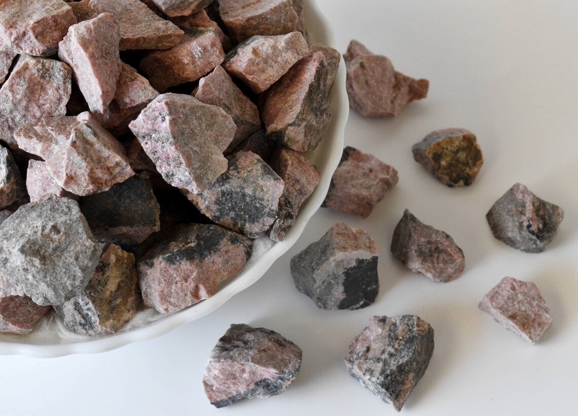 Rhodonite Rough Natural Stones 1 Inch Rhodonite Raw Stones Natural ...