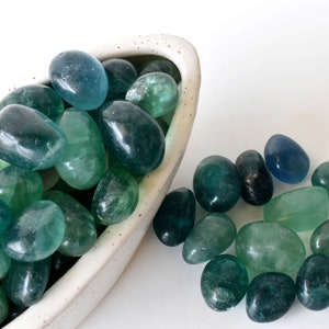 Green Fluorite Tumbled Stones, Healing Crystals Tumbled Stones in pack sizes of 1,2,5, 100 grams and 200 grams