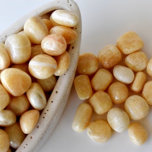Aragonite Tumbled Stones, Healing Crystals Tumbled Stones in pack sizes of 1,2,5, 100 grams and 200 grams