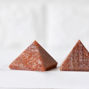 Orange Aventurine Crystal Healing pyramid ~  Pyramid For Crystal Grid And Chakra balancing
