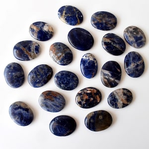 One (1) Sodalite Worry Stone for crystal healing - Pocket Palm Stone - Thumb Stone