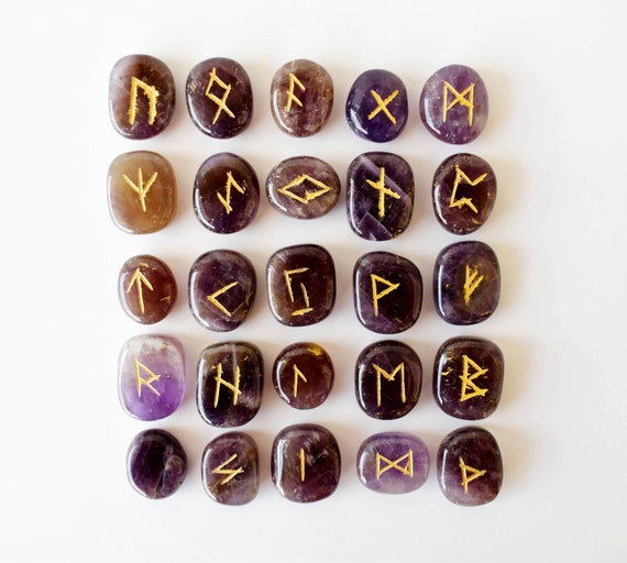 Amethyst Rune Sets Elder Futhark Rune Set Gemstone Runic Set comes with black velvet pouch, Wooden Grid Plate With Crystal Runes Gemstones