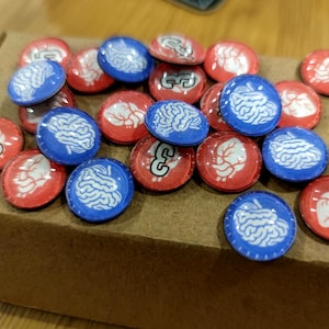 Arkham Horror LCG Glass tokens. Life, Sanity, Resources, Clues and Doom tokens.