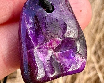 Dark gel sugilite pendant from the famous Wessels mine