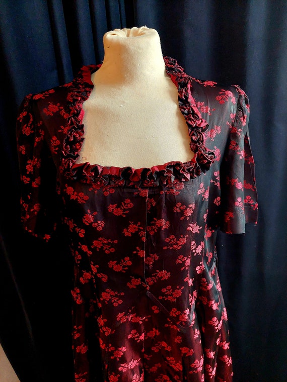 Vintage handmade 1950s black and red floral silk … - image 3