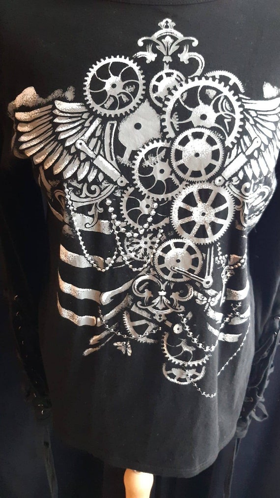 Vintage style Gothic steampunk cogs black long sleeved top.