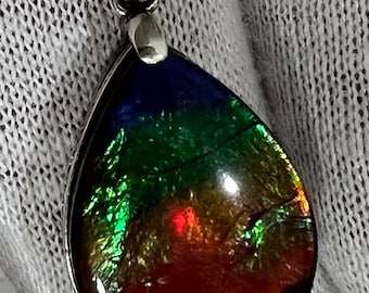 Ammolite Pendent on 925 Silver Setting